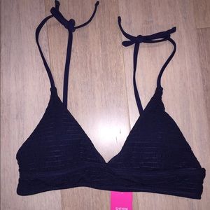 🌻 Shekini navy blue bikini top